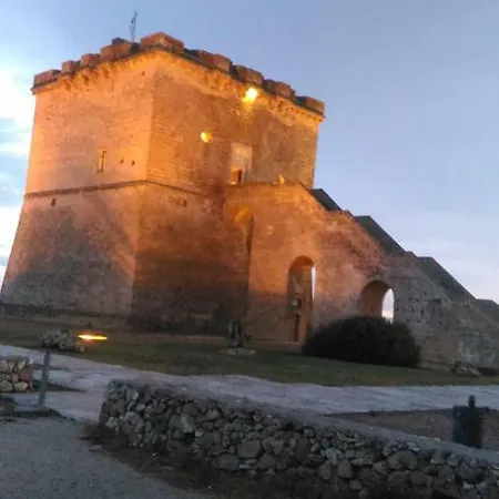 Casa Vacanza La Torre 아파트 토레 라필로